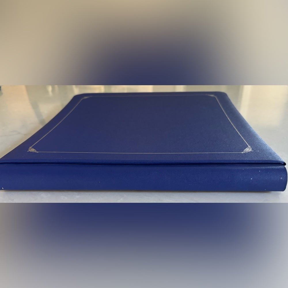 Creative Memories 12X12 Blue Photo Album - Picture 5 of 8